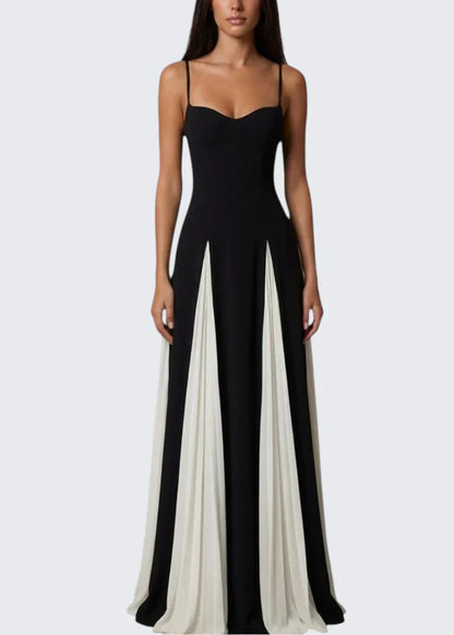 Carli | Sweetheart Neck Pleated Maxi Dress